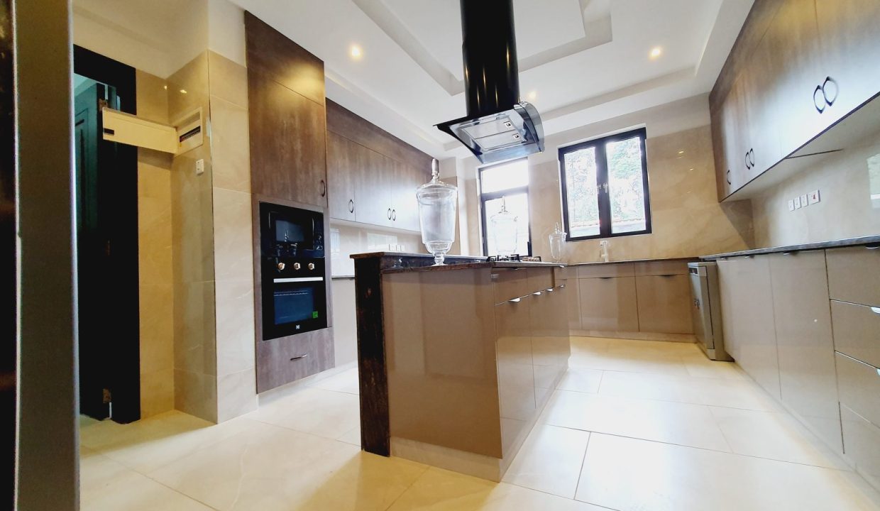 20220722_130737-scaled